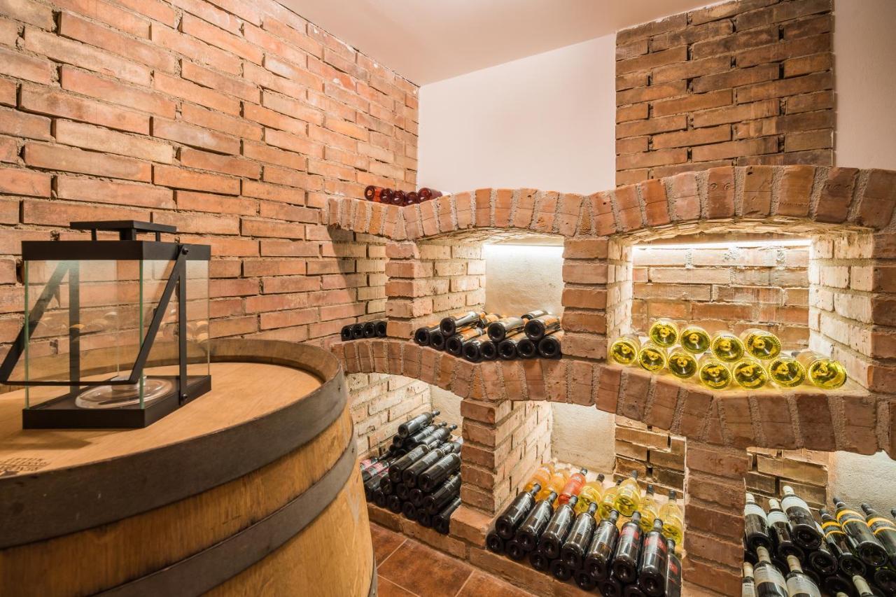 Vinoza - Ubytovani A Vinny Sklep Velke Bilovice Rulandova Zewnętrze zdjęcie